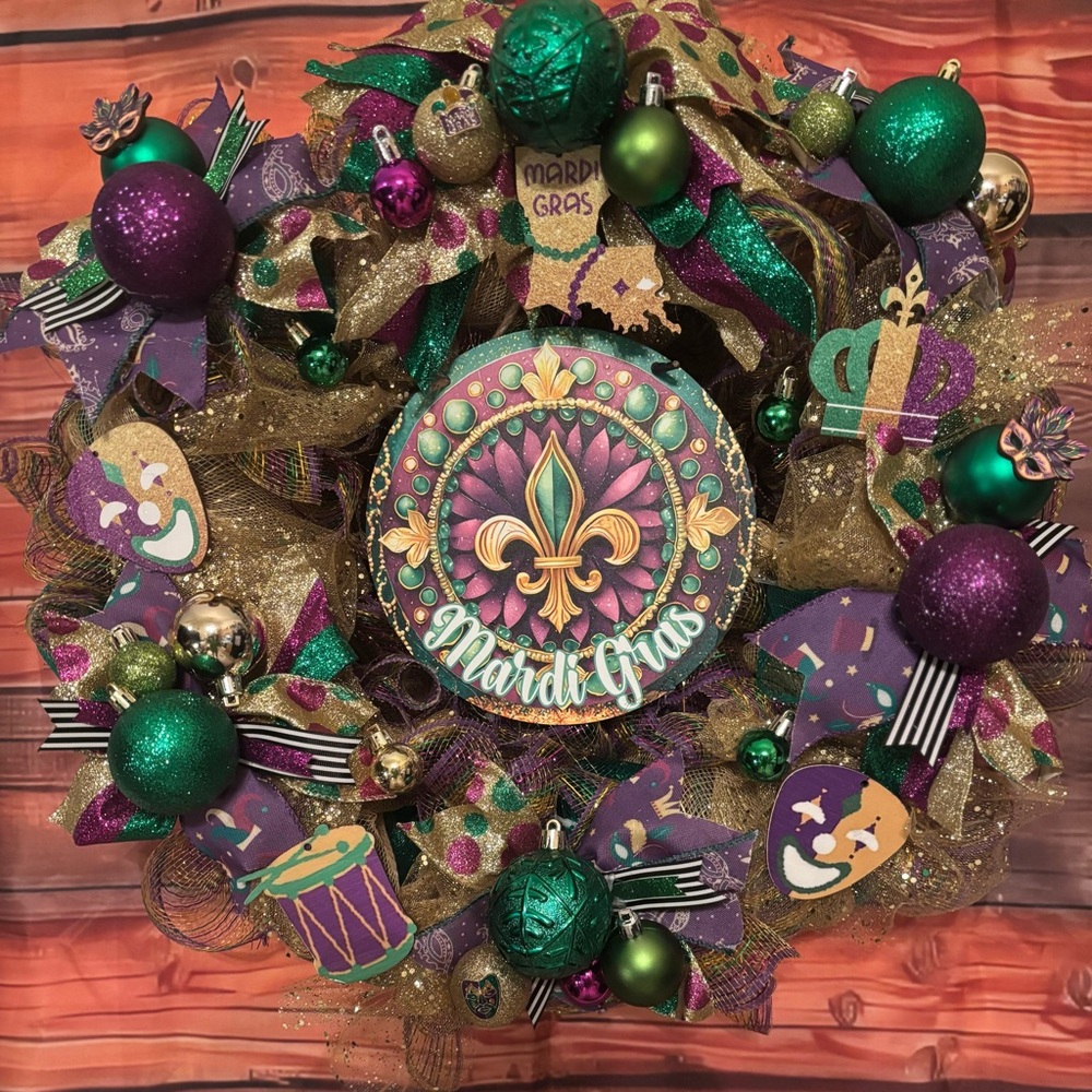 Mardi Gras’s front door wreath